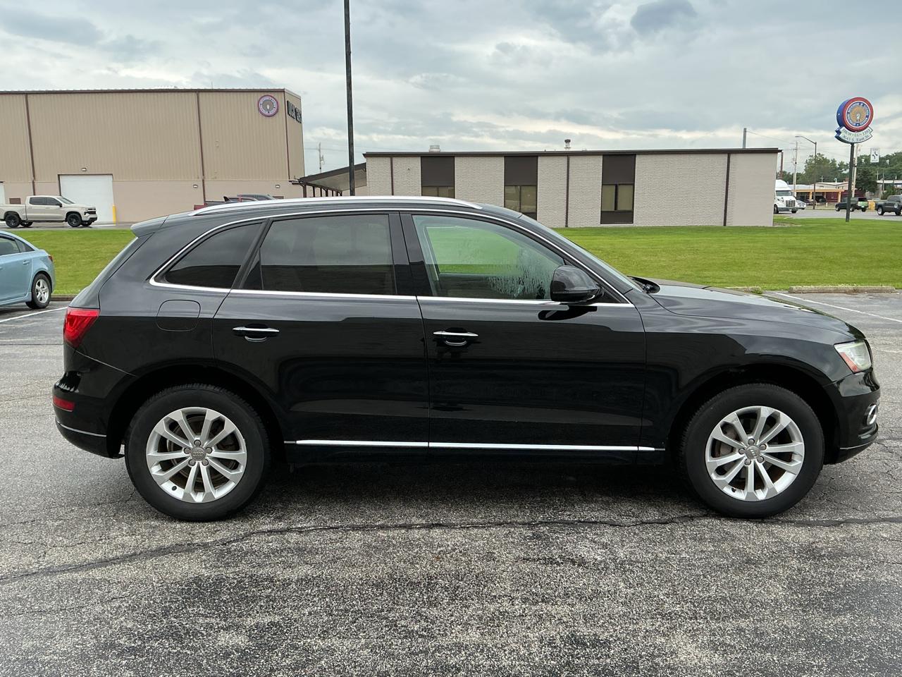 Audi Q5 2.0T Premium quattro 2016