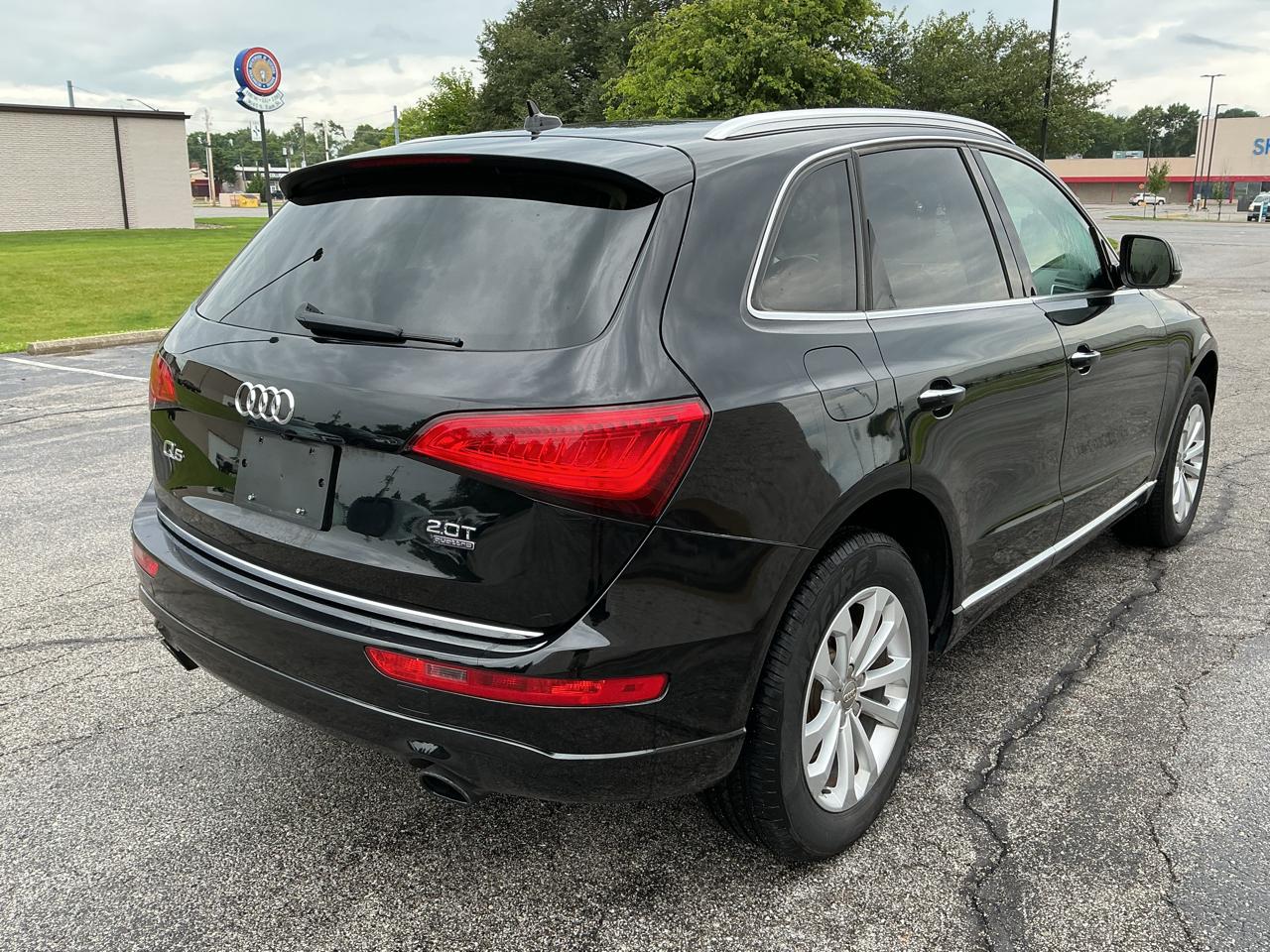 Audi Q5 2.0T Premium quattro 2016