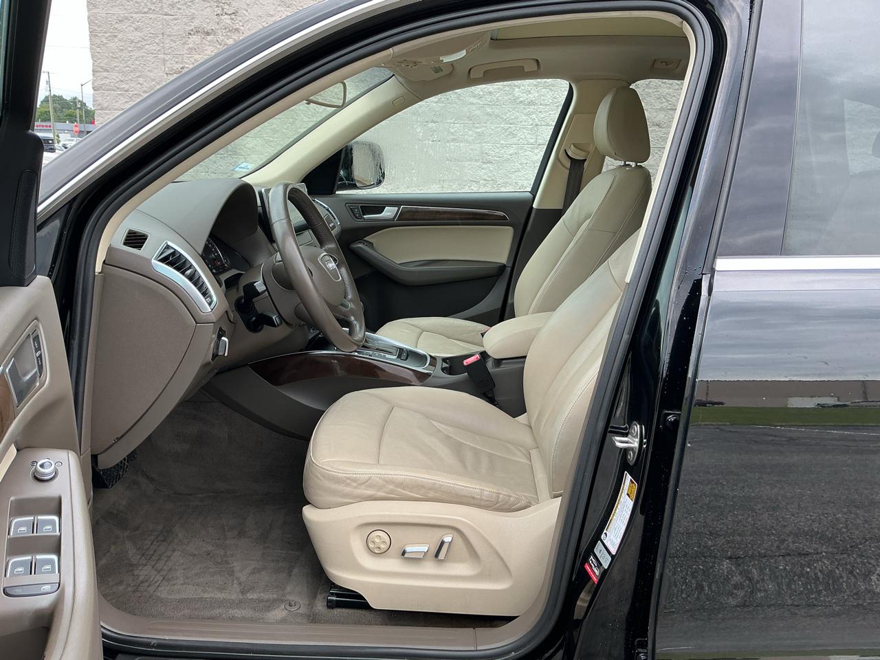 Audi Q5 2.0T Premium quattro 2016