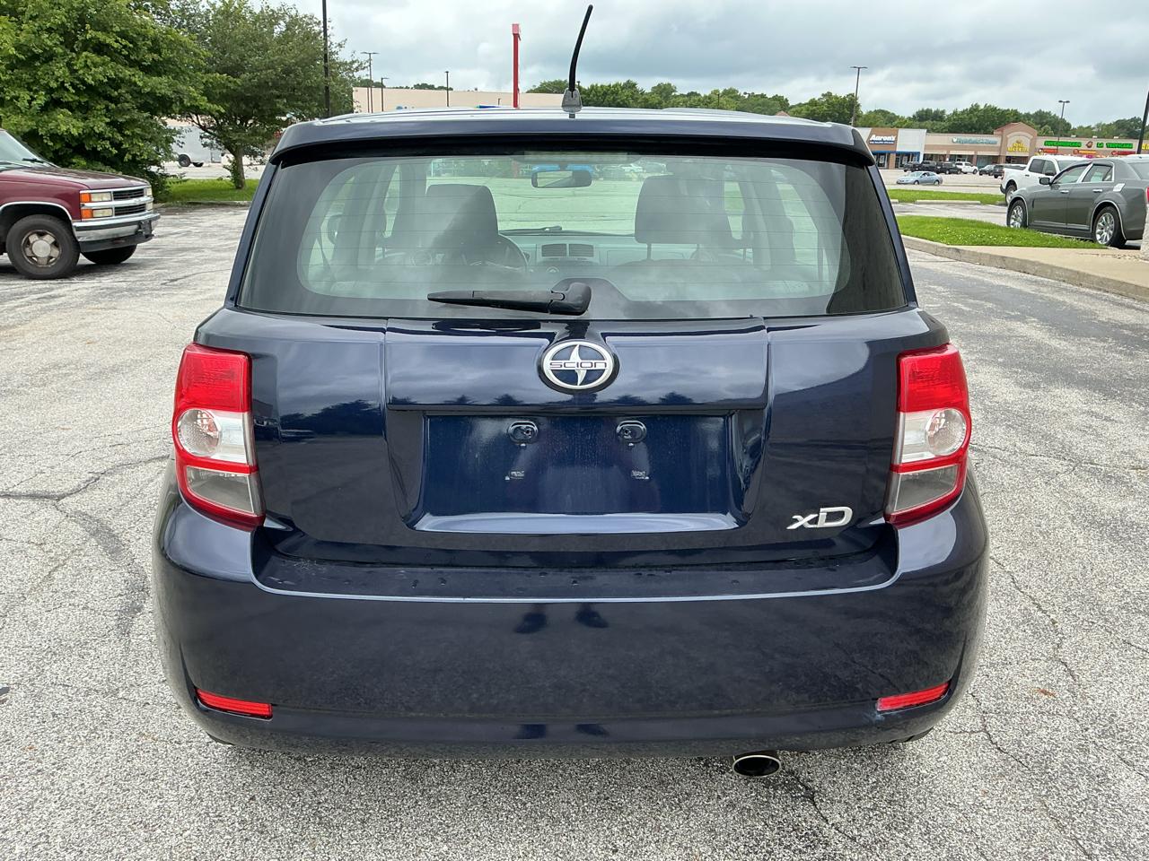 Scion xD 5-Door 2010