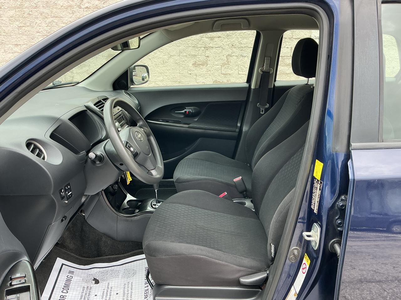 Scion xD 5-Door 2010