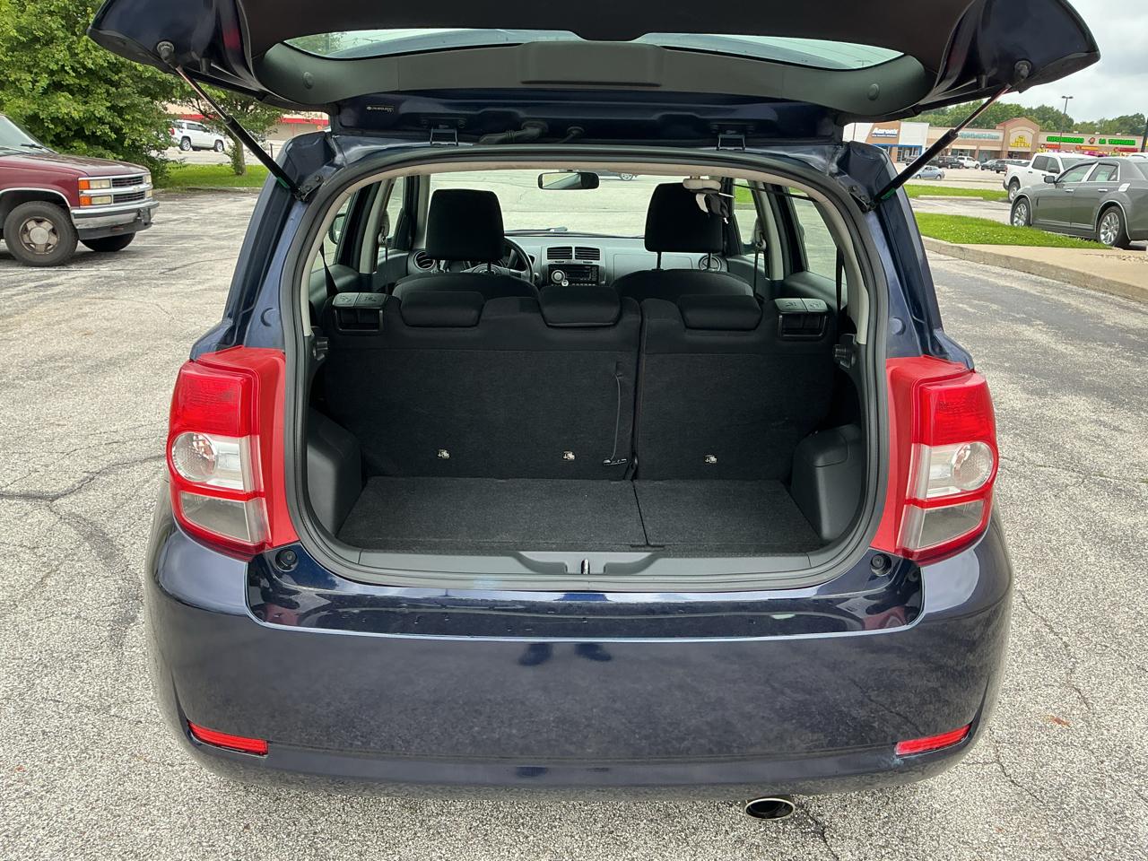 Scion xD 5-Door 2010