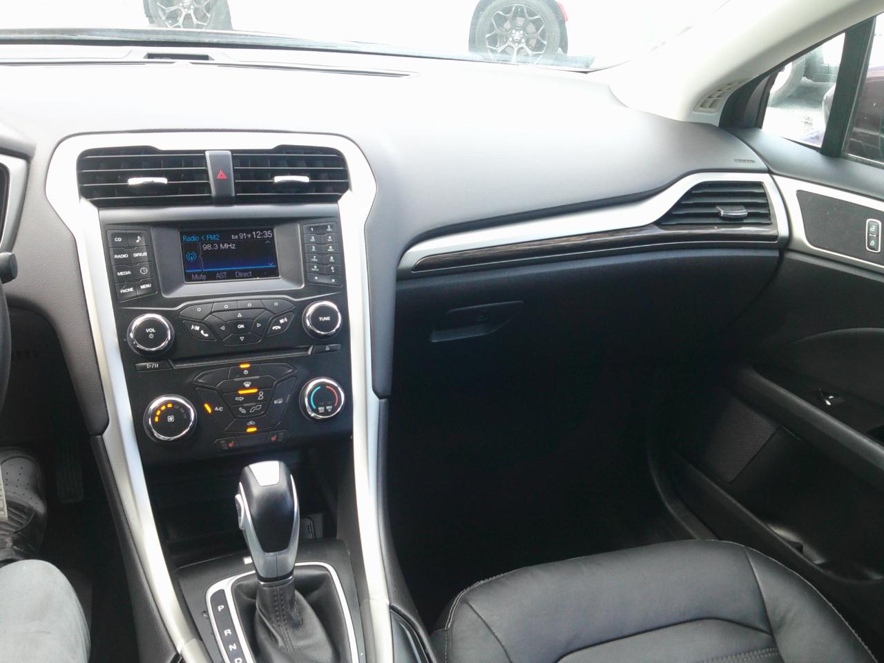 Ford Fusion SE 2013