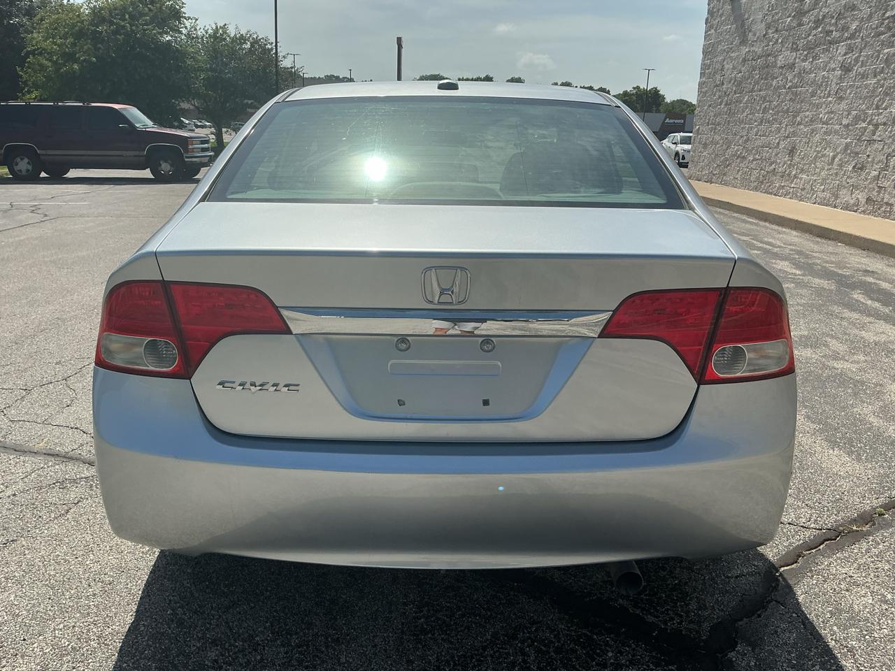 Honda Civic EX Sedan 5-Speed AT 2009