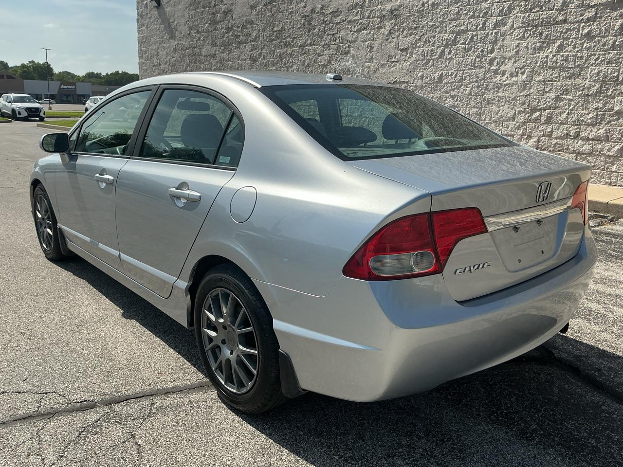 Honda Civic EX Sedan 5-Speed AT 2009