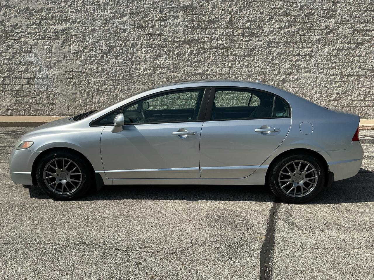 Honda Civic EX Sedan 5-Speed AT 2009