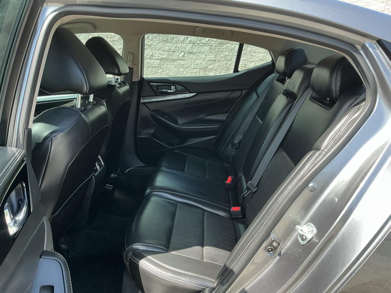 Nissan Maxima 3.5 SV 2022