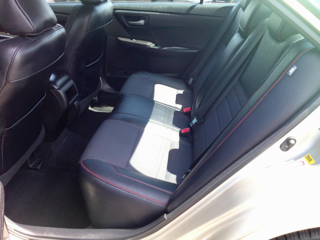 Toyota Camry SE 2017