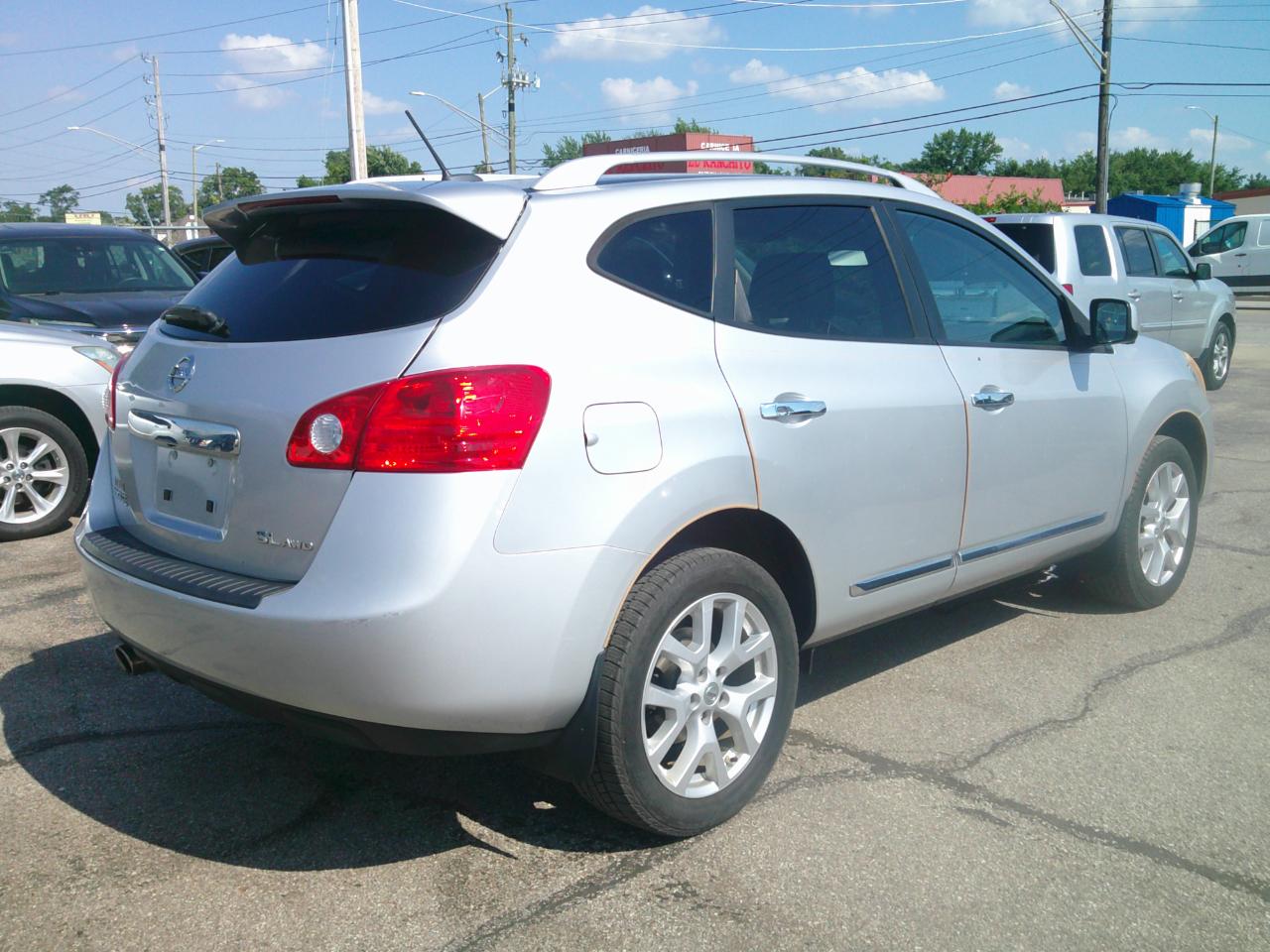 Nissan Rogue S AWD 2013