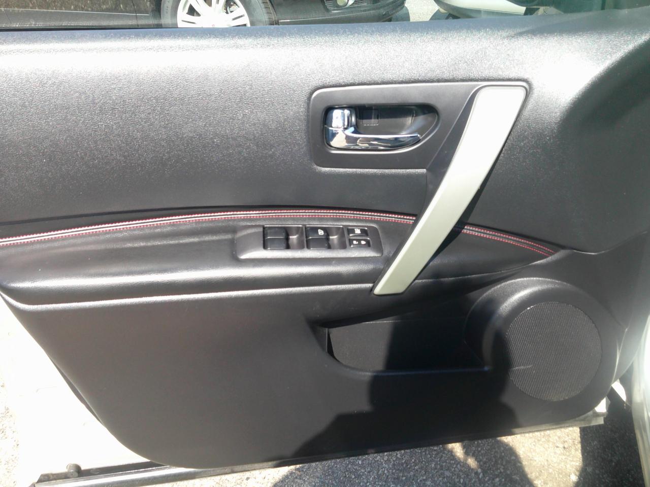 Nissan Rogue S AWD 2013