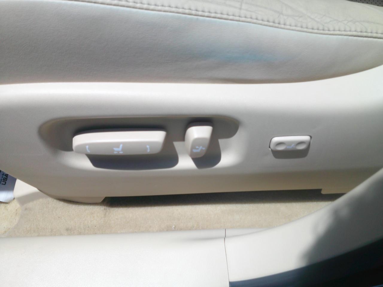 Lexus RX 450h AWD 2010