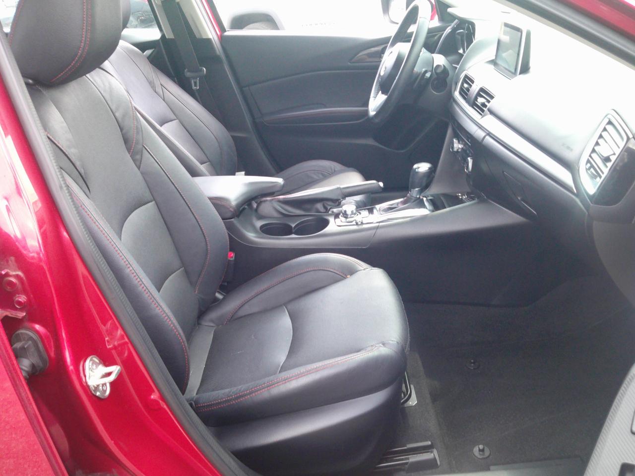 Mazda MAZDA3 s Grand Touring AT 4-Door 2014