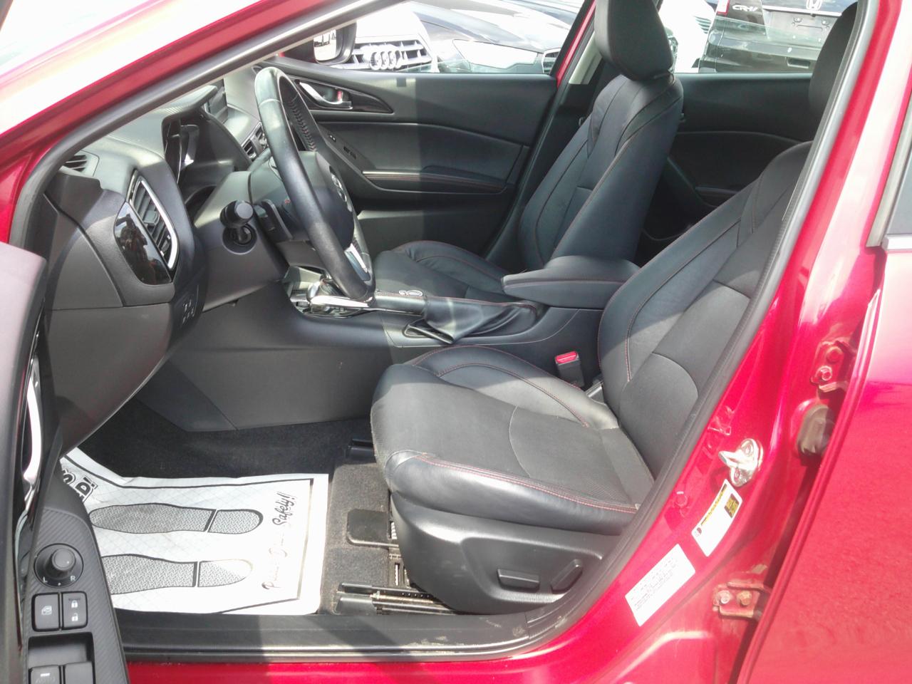 Mazda MAZDA3 s Grand Touring AT 4-Door 2014