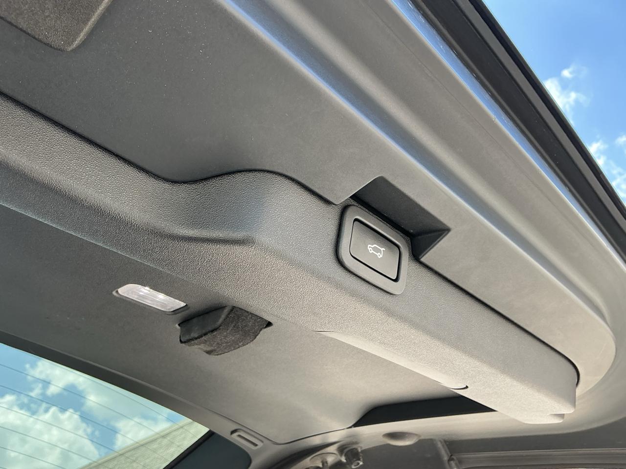 Land Rover Discovery HSE 2017