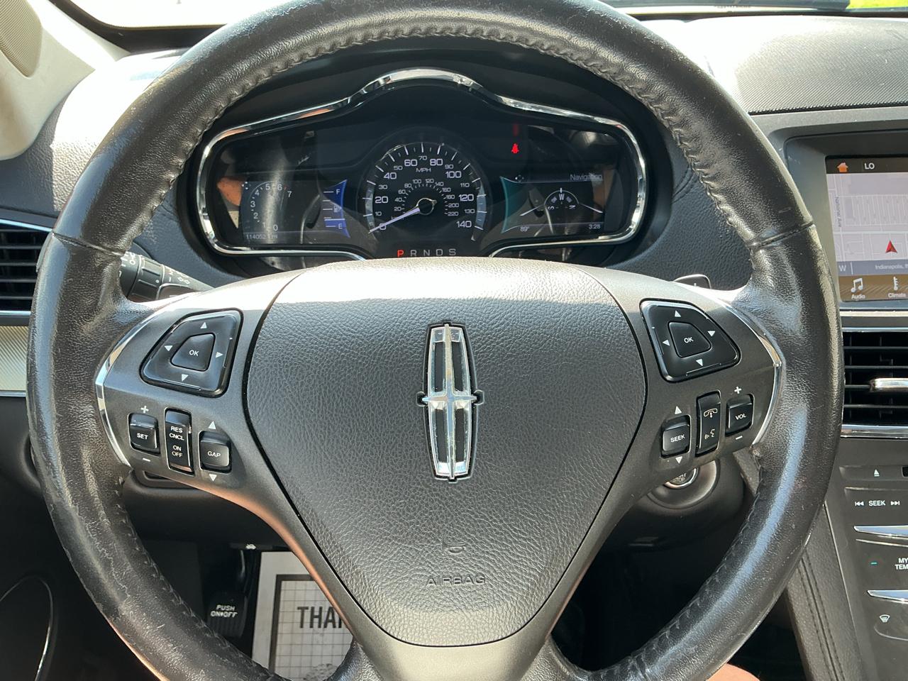 Lincoln MKT 3.5L with EcoBoost AWD 2017