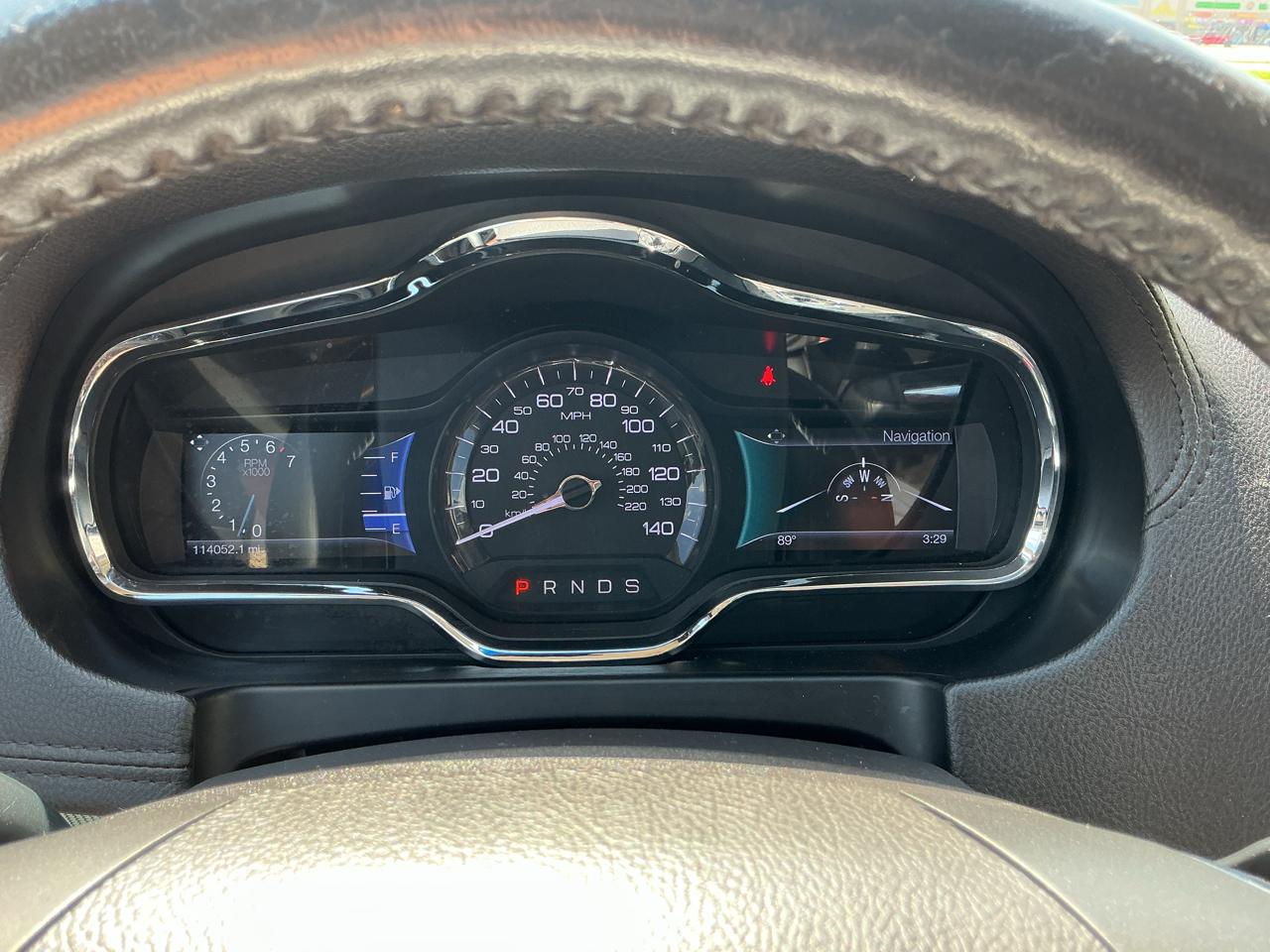 Lincoln MKT 3.5L with EcoBoost AWD 2017