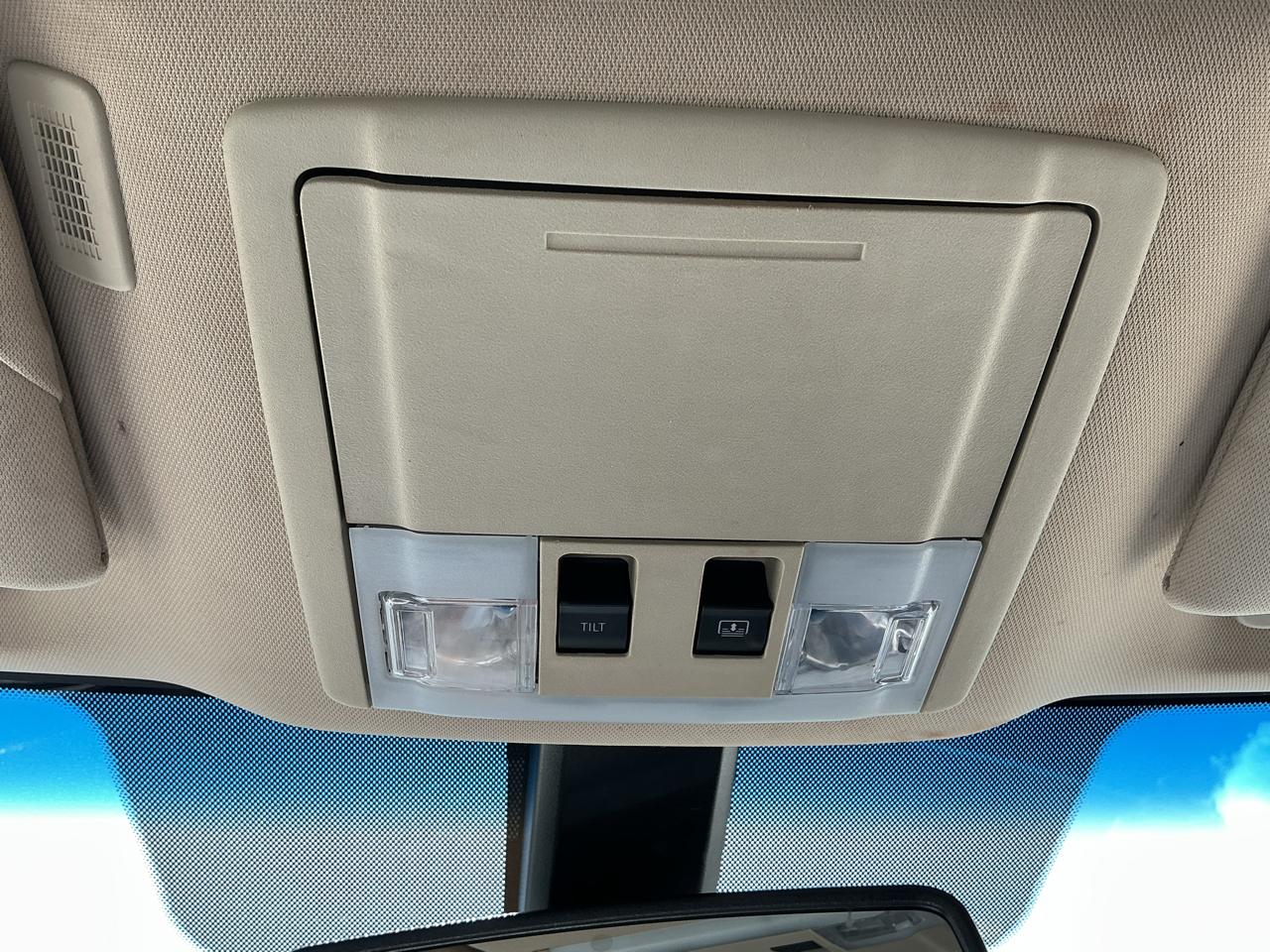 Lincoln MKT 3.5L with EcoBoost AWD 2017