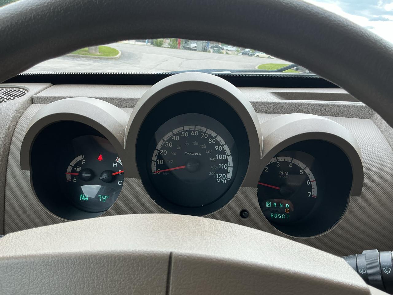 Dodge Nitro Heat 2WD 2010