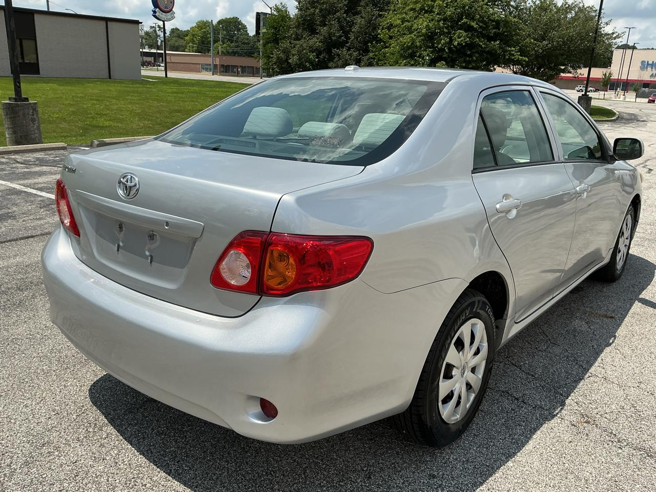 Toyota Corolla Base 2009