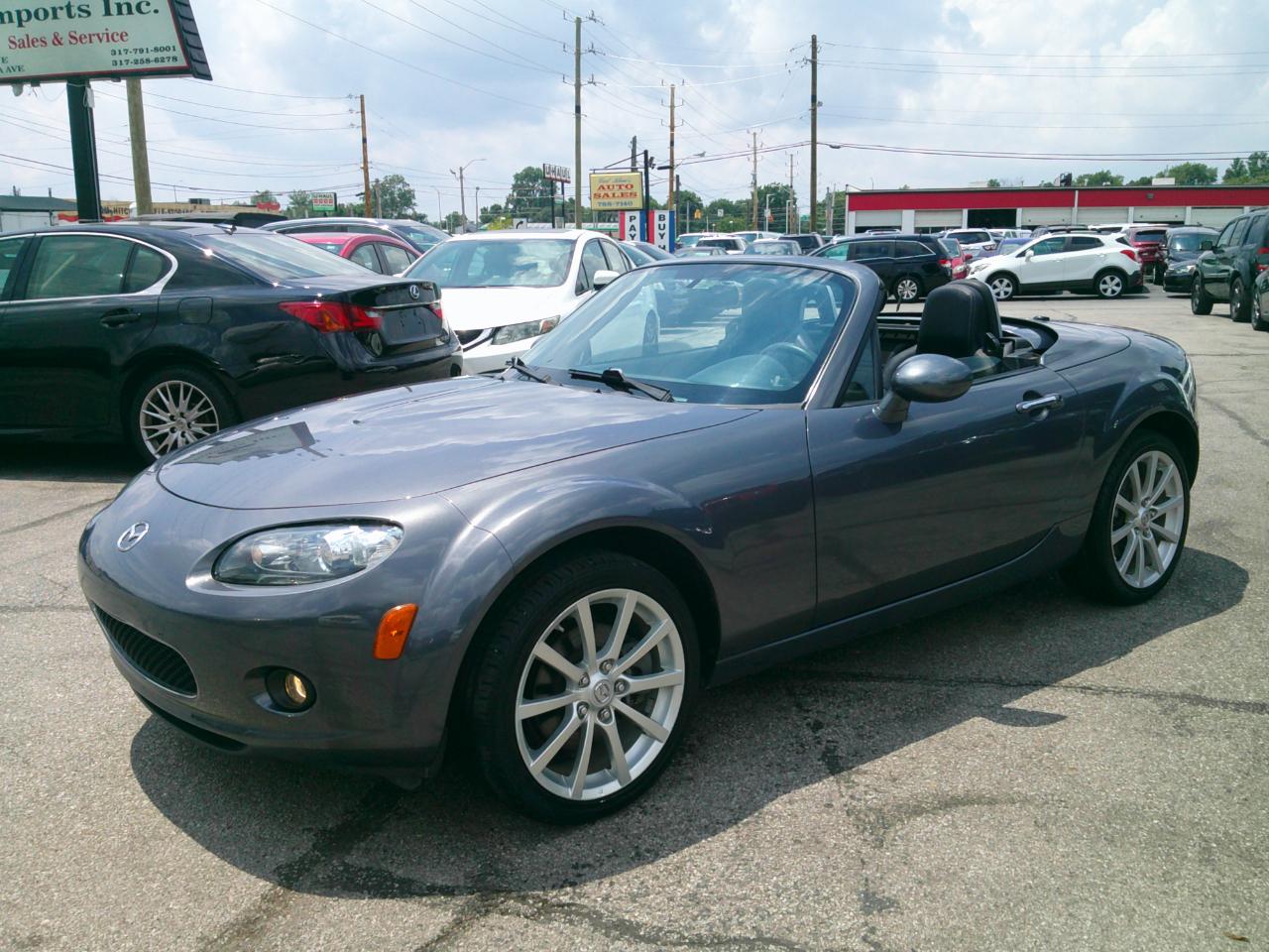 Mazda MX-5 Miata Touring Power Retractable Hardtop 2008