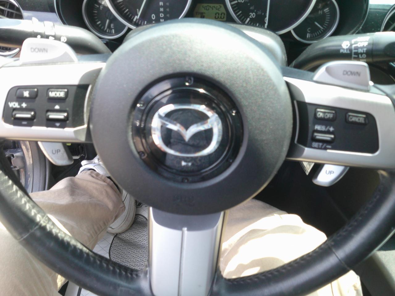 Mazda MX-5 Miata Touring Power Retractable Hardtop 2008