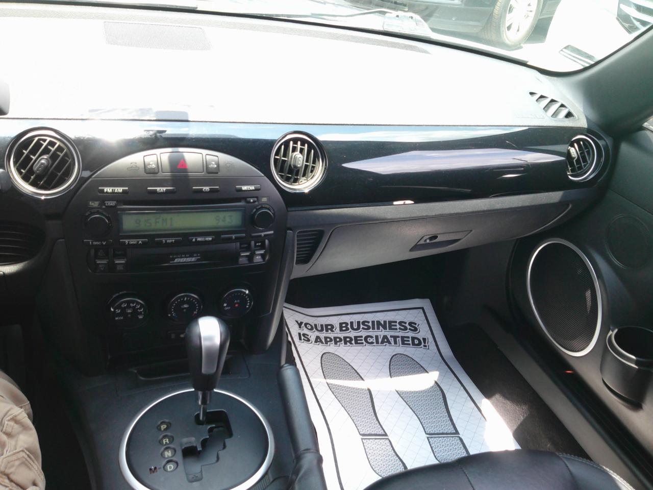 Mazda MX-5 Miata Touring Power Retractable Hardtop 2008