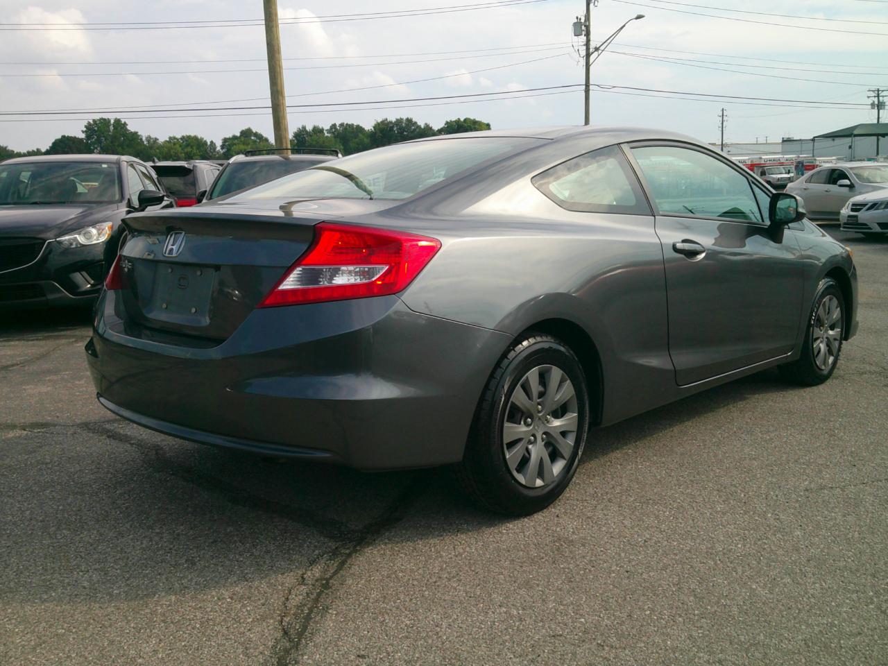 Honda Civic LX Coupe 5-Speed AT 2012