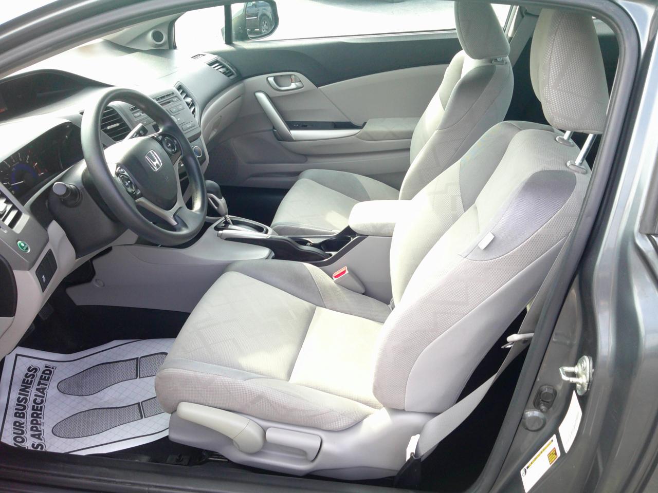 Honda Civic LX Coupe 5-Speed AT 2012