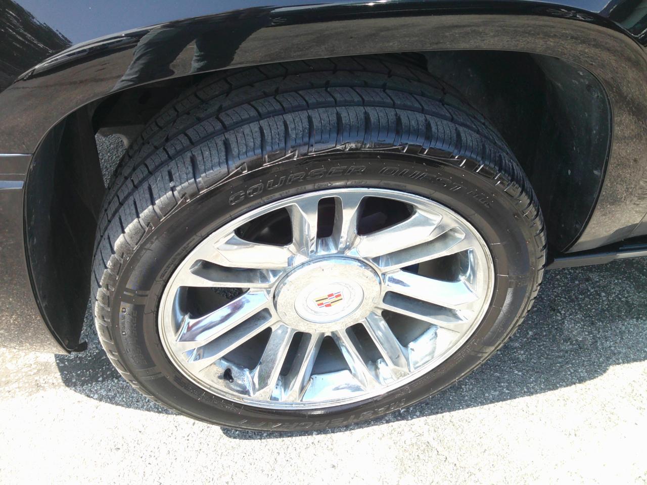 Cadillac Escalade AWD Platinum 2013