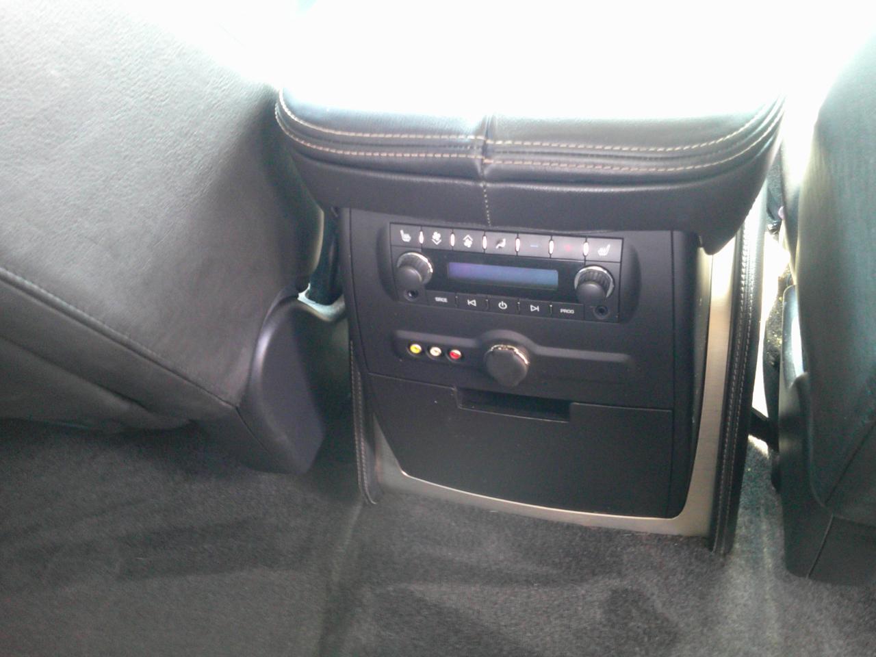 Cadillac Escalade AWD Platinum 2013