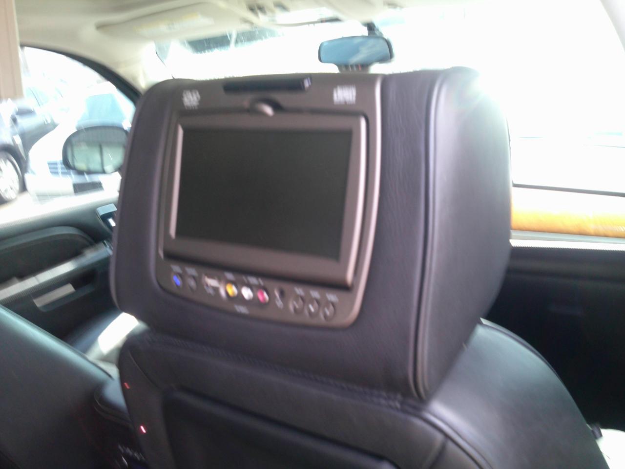 Cadillac Escalade AWD Platinum 2013