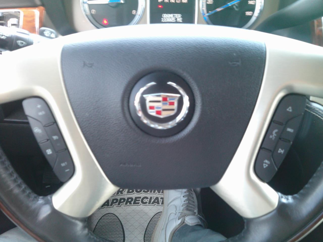Cadillac Escalade AWD Platinum 2013