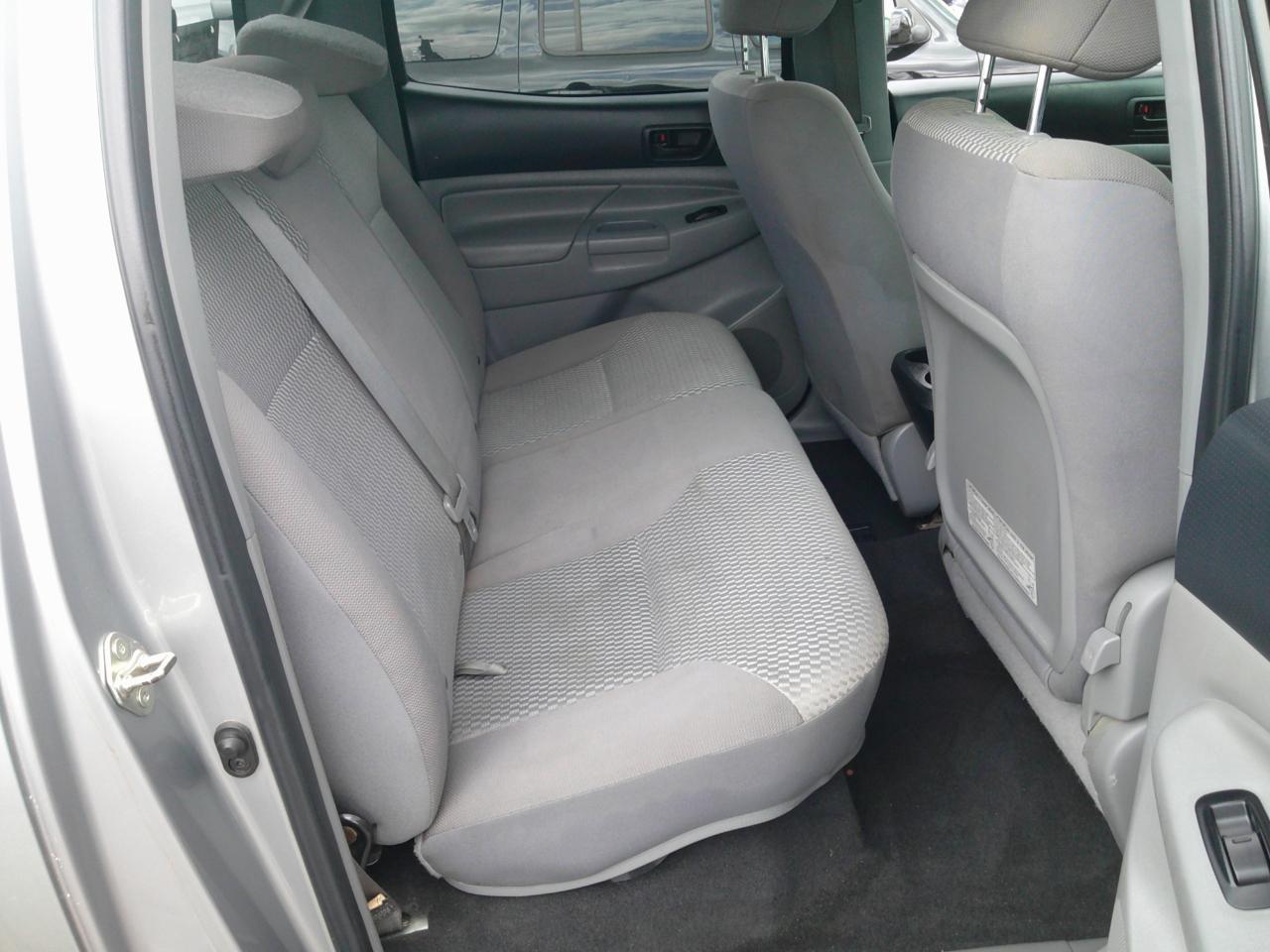 Toyota Tacoma PreRunner Double Cab I4 4AT 2WD 2015