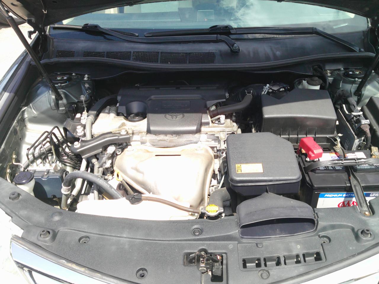 Toyota Camry XLE 4D Sedan 2012