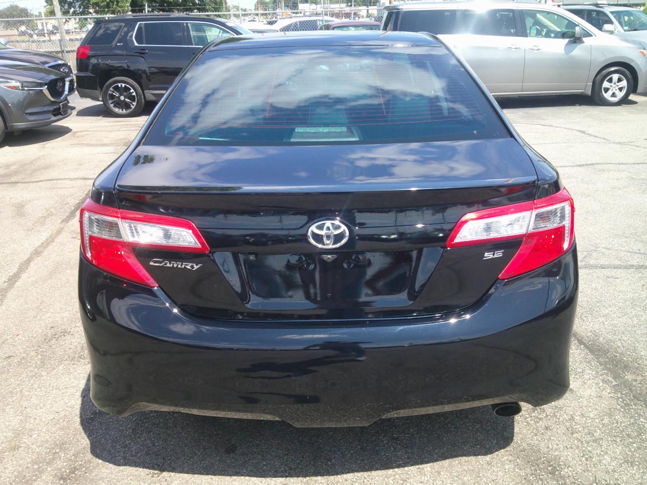 Toyota Camry SE Sport 2014