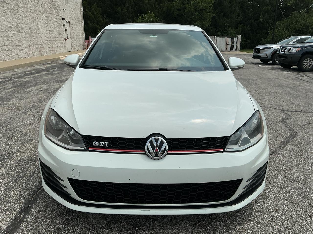 Volkswagen GTI S 6M 4-Door 2016