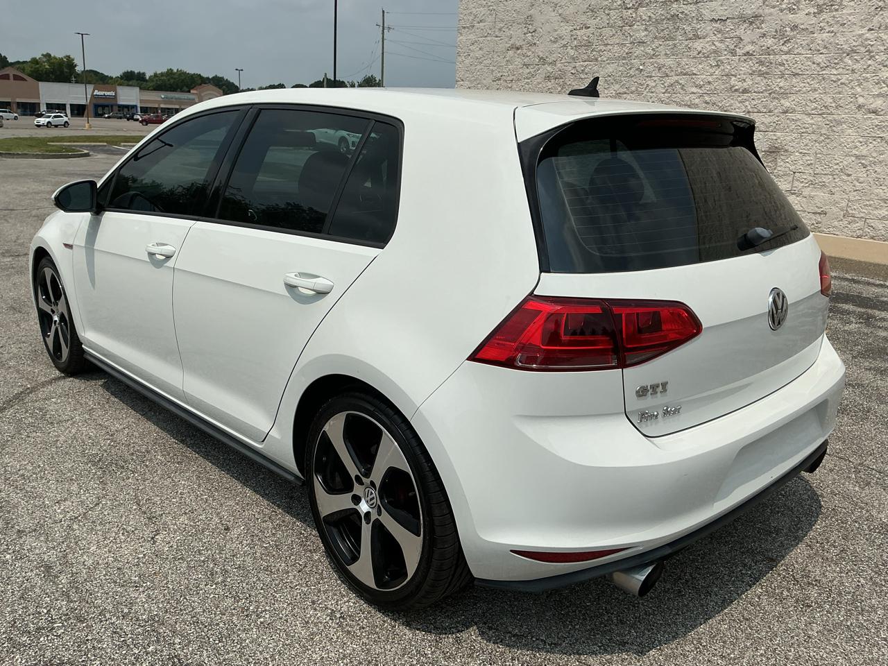 Volkswagen GTI S 6M 4-Door 2016