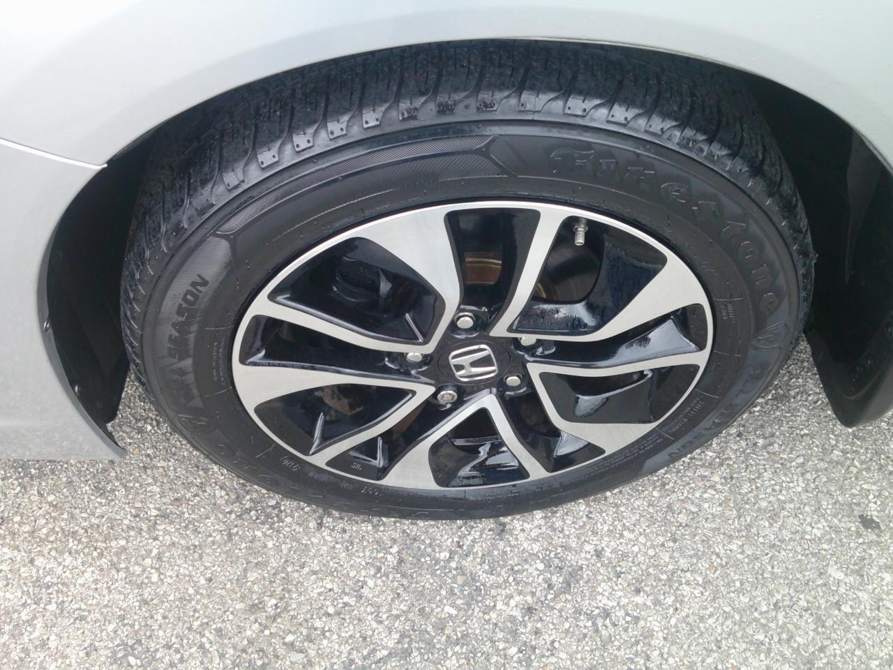 Honda Civic EX Coupe 5-Speed AT 2013