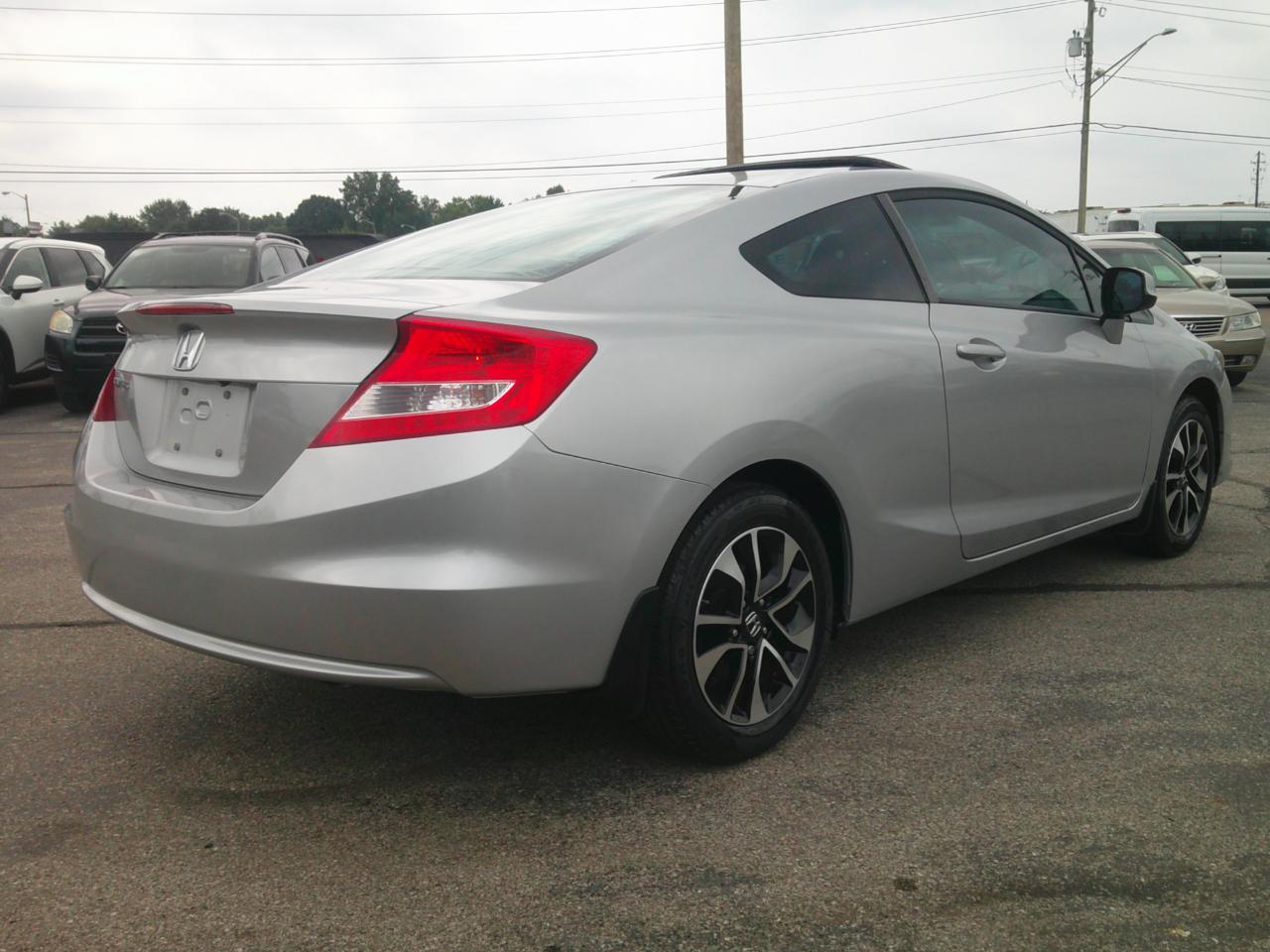 Honda Civic EX Coupe 5-Speed AT 2013