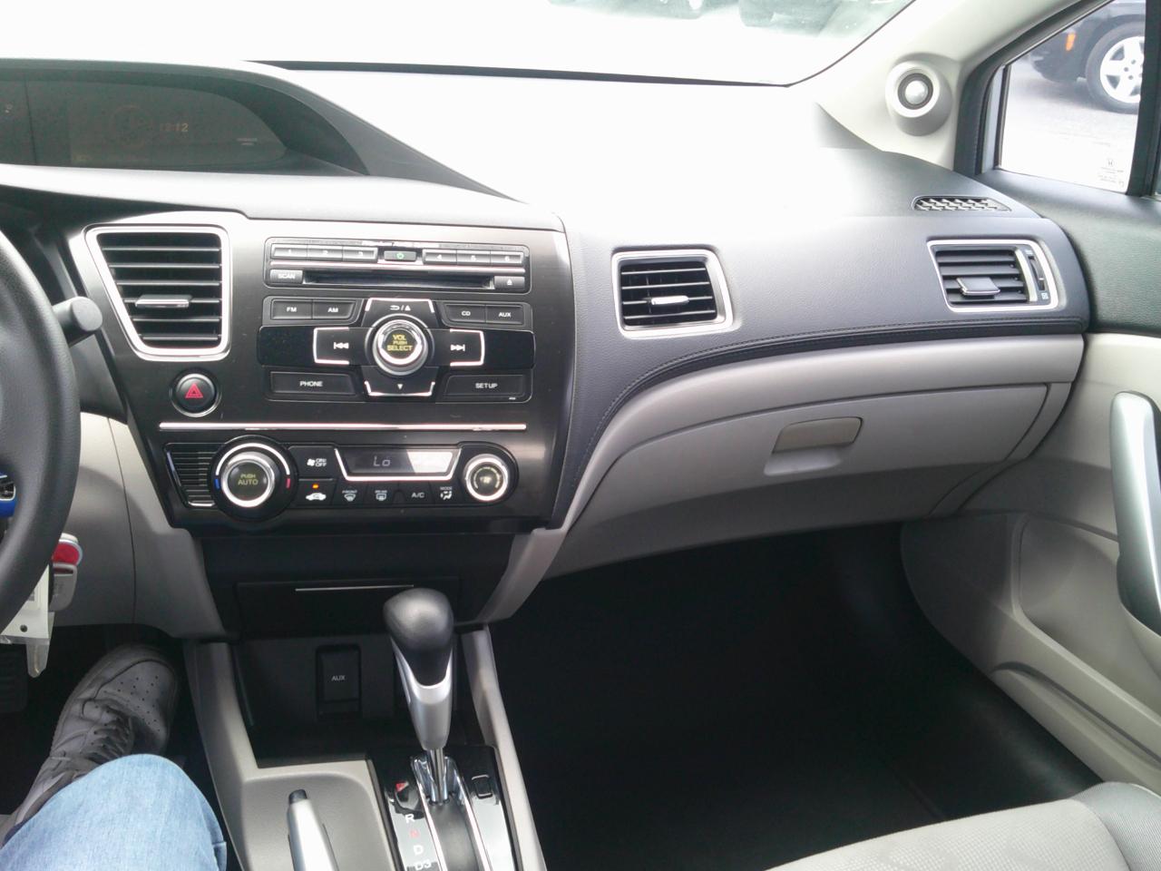 Honda Civic EX Coupe 5-Speed AT 2013
