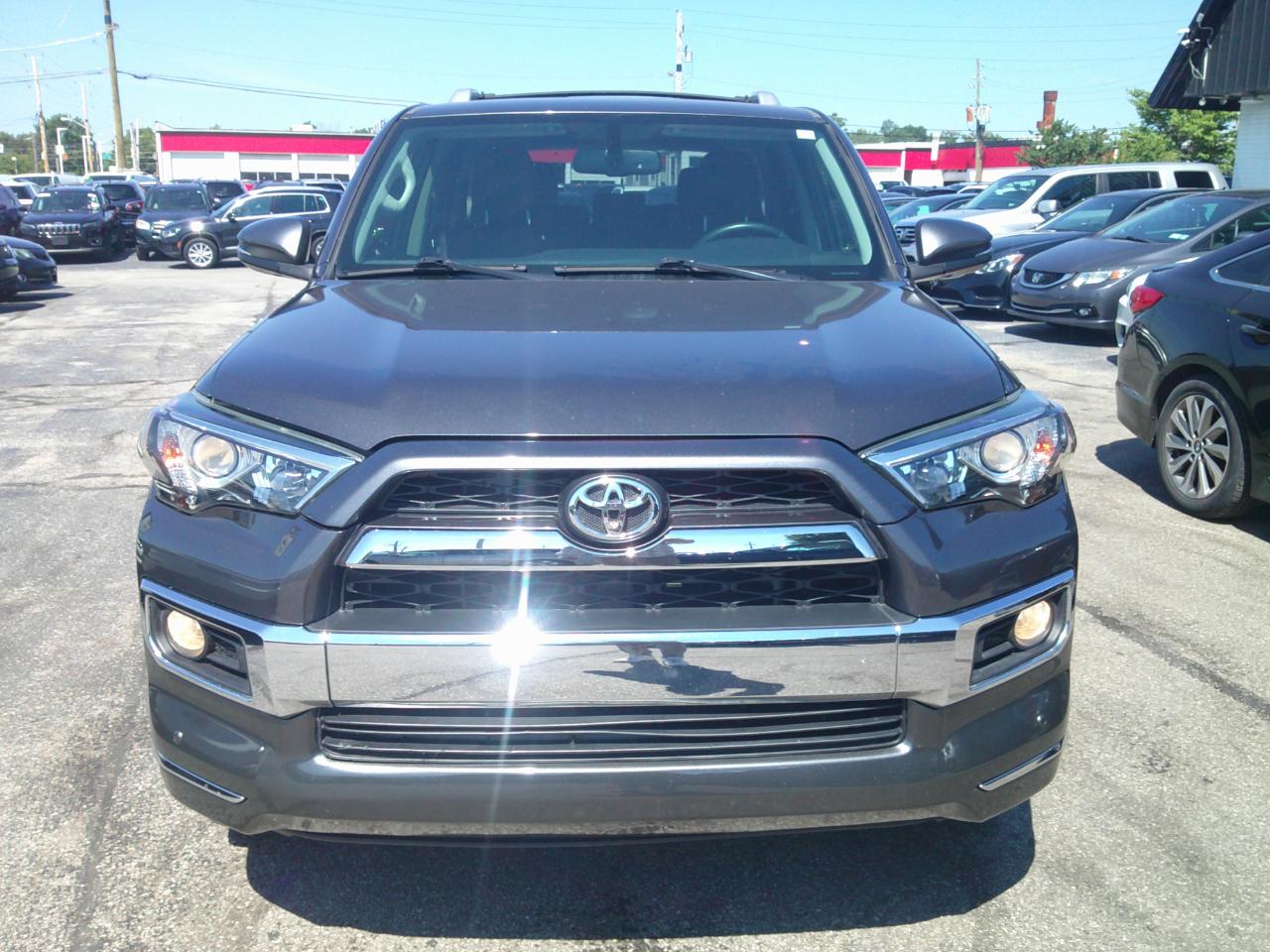 Toyota 4Runner Limited 4WD V6 2019