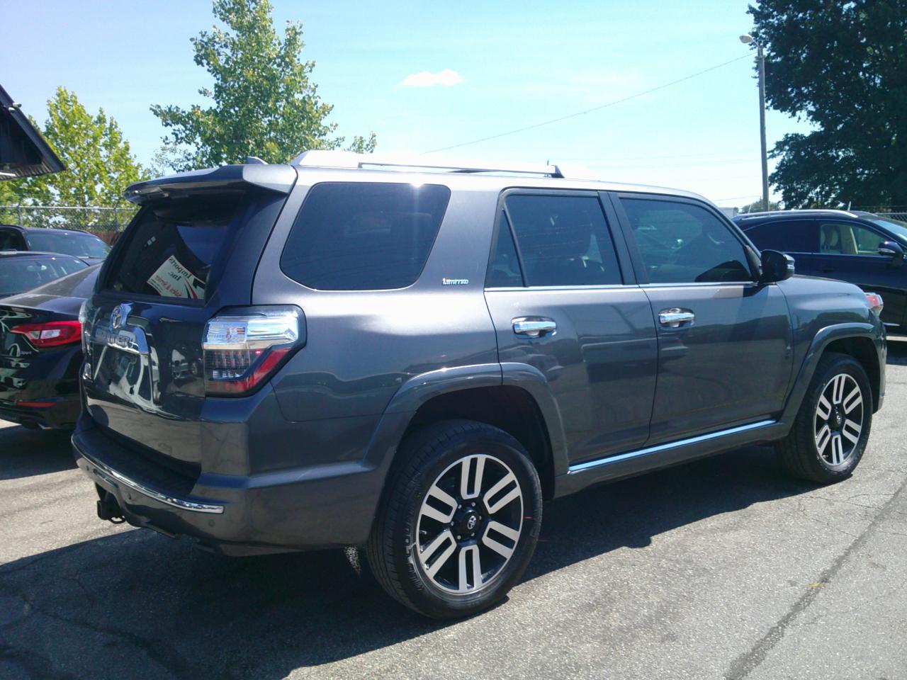 Toyota 4Runner Limited 4WD V6 2019