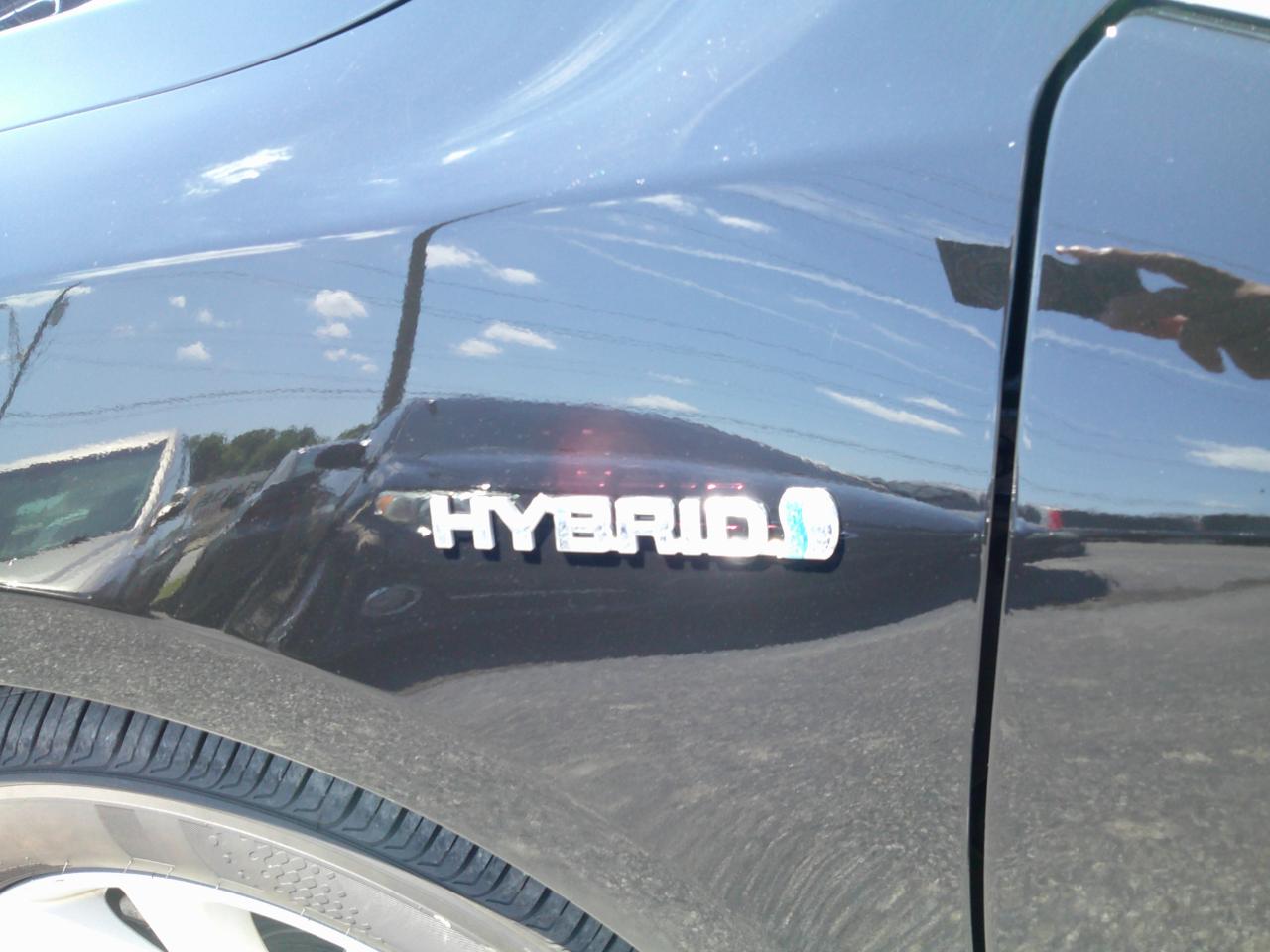 Toyota Camry Hybrid XLE 2014