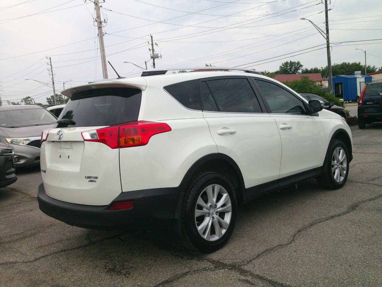 Toyota RAV4 Limited AWD 2014