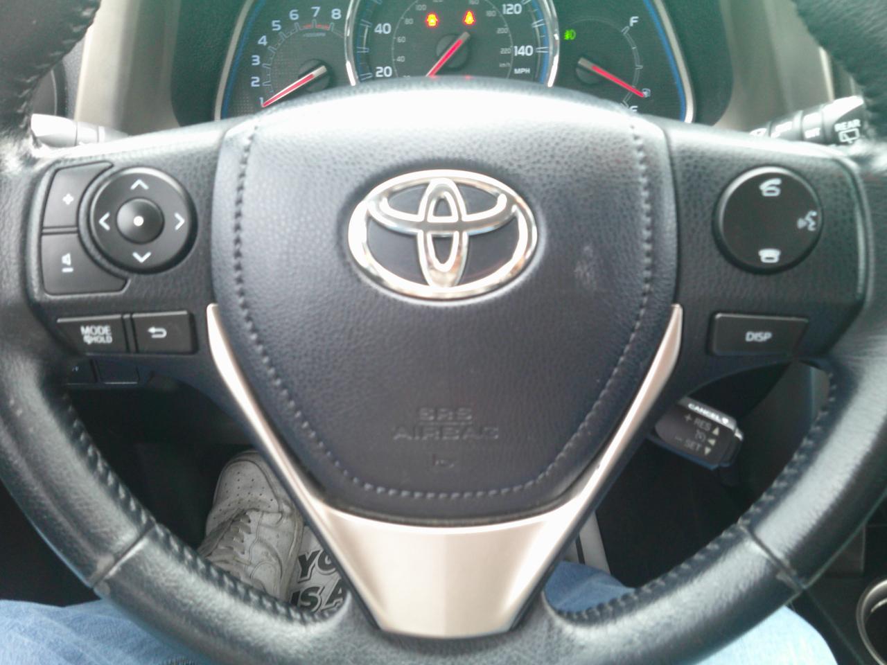 Toyota RAV4 Limited AWD 2014
