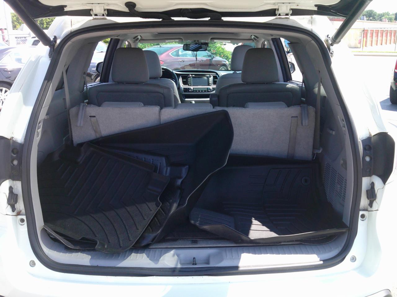 Toyota Highlander Limited FWD V6 2014