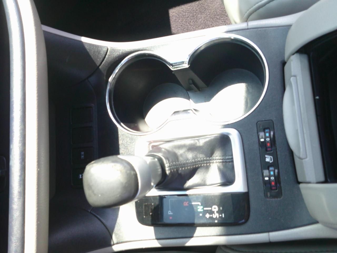 Toyota Highlander Limited FWD V6 2014