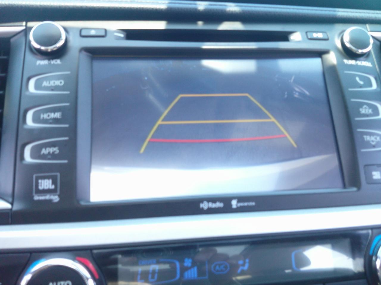 Toyota Highlander Limited FWD V6 2014