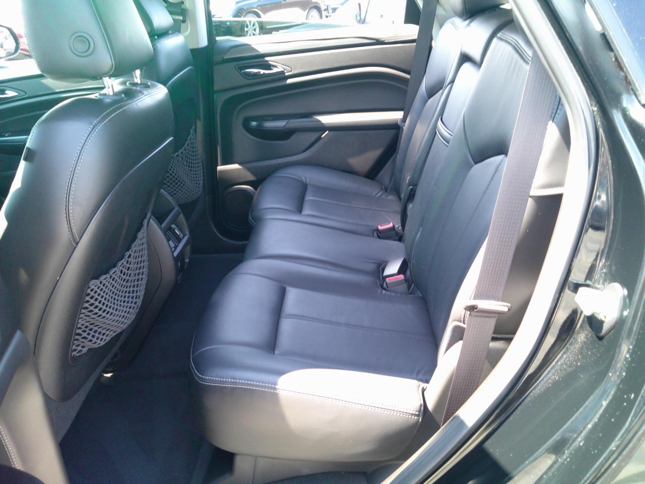 Cadillac SRX Standard FWD 2015