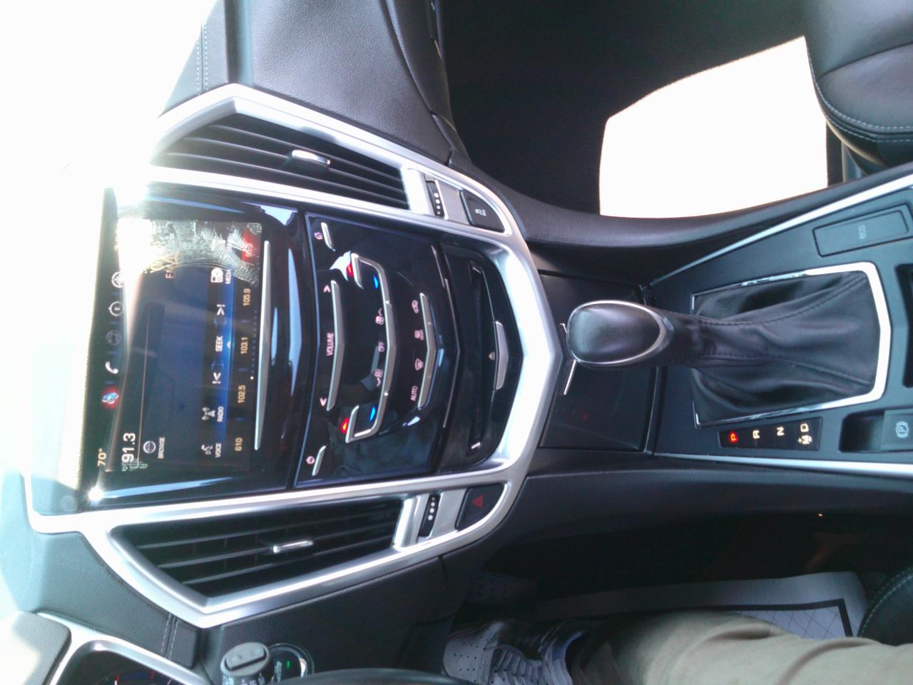 Cadillac SRX Standard FWD 2015